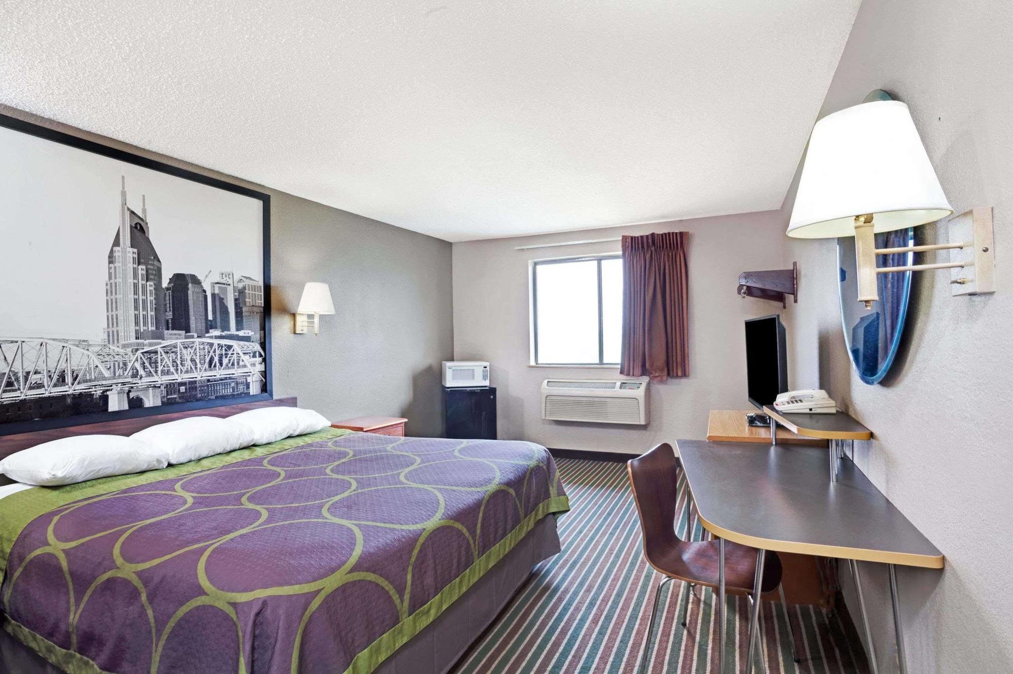 Super 8 By Wyndham Nashville/ Dntn/ Opryland Area Экстерьер фото